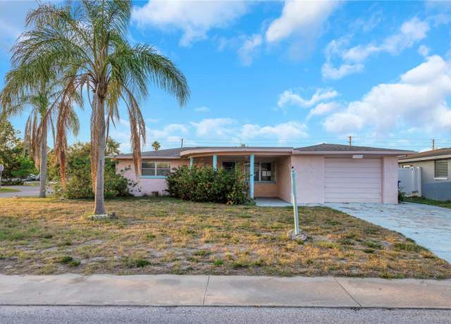 Property at 3243 Eisenhower Dr, Holiday, FL 34691, 3 beds, 2 baths