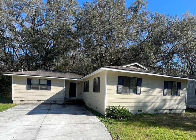 Property at 22979 NE County Rd Unit 200B, Lawtey, FL 32058, 3 beds, 2 baths