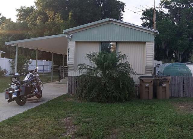 Property at 12141 Lake Pines Rd, Leesburg, FL 34788, 2 beds, 2 baths