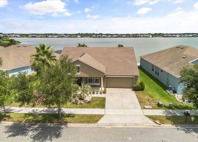 Property at 259 Blue Cypress Dr, Groveland, FL 34736, 3 beds, 2 baths
