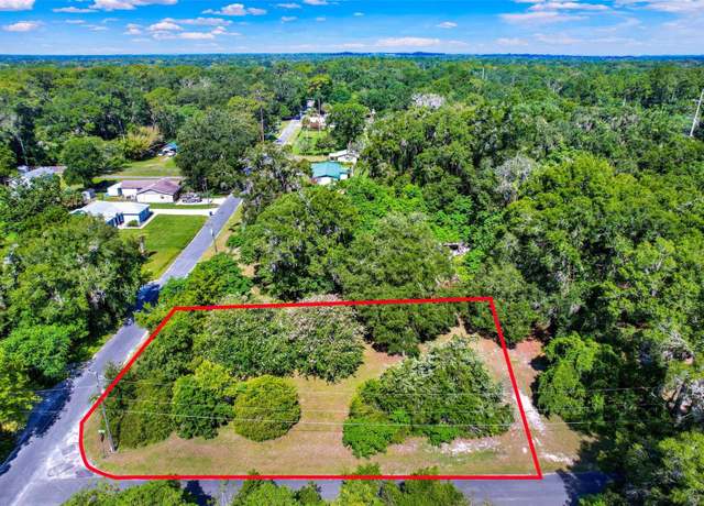Property at 847 NE 31st St, Ocala, FL 34479, 2 beds, 1 bath