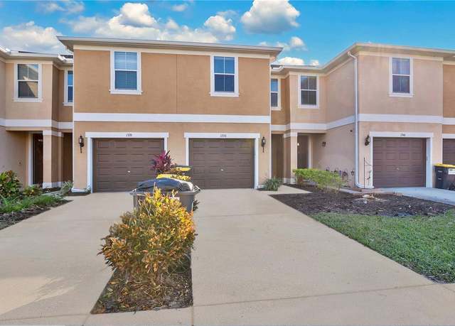 Property at 1336 Chelsea Dr, Davenport, FL 33897, 3 beds, 2.5 baths