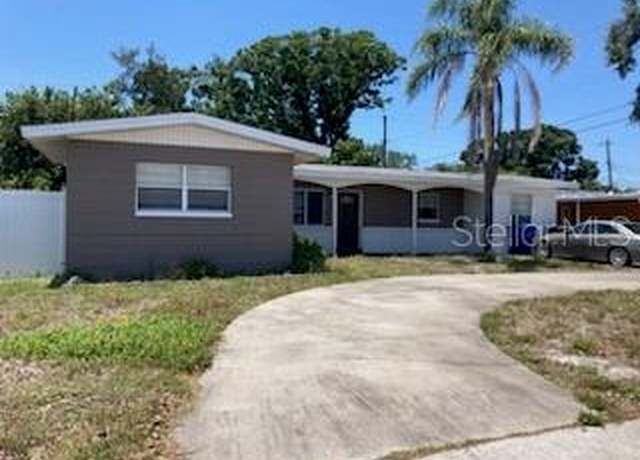 Property at 1811 Ridge Rd S, Largo, FL 33778, 3 beds, 2 baths