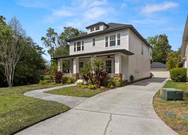 Property at 10455 Green Links Dr, Tampa, FL 33626, 4 beds, 2.5 baths