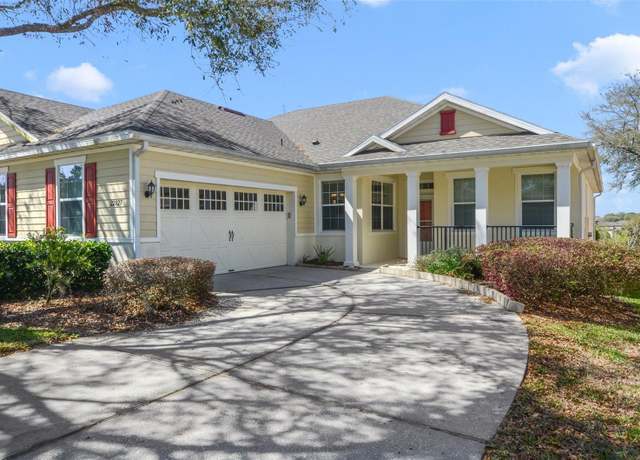 Property at 22027 Belgian Ct, Mount Dora, FL 32757, 3 beds, 2 baths