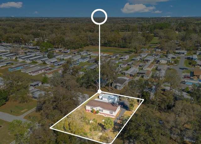 Property at 2823 SW 89th Pl, Ocala, FL 34476, 3 beds, 2 baths