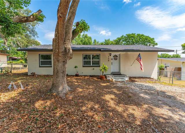 Property at 308 Forest St, Fruitland Park, FL 34731, 3 beds, 1 bath