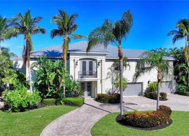 Property at 549 Sloop Ln, Longboat Key, FL 34228, 4 beds, 3.5 baths