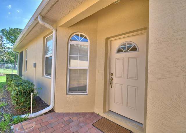 Property at 1674 Linz Ct, Winter Haven, FL 33884, 2 beds, 2 baths