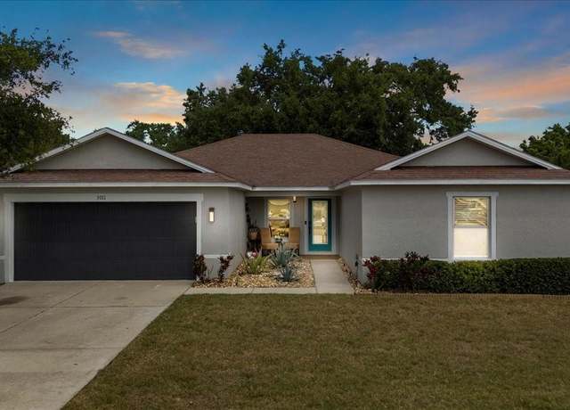 Property at 3011 49th Ter S, St Petersburg, FL 33712, 3 beds, 2.5 baths