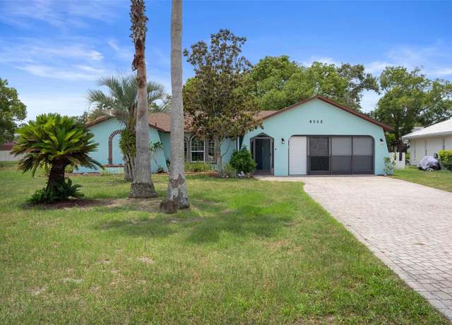 Property at 8332 Berkeley Manor Blvd, Spring Hill, FL 34606, 3 beds, 2 baths