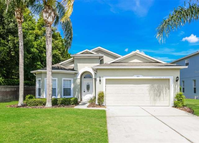 Property at 919 Dorset Pl, Davenport, FL 33896, 4 beds, 3 baths