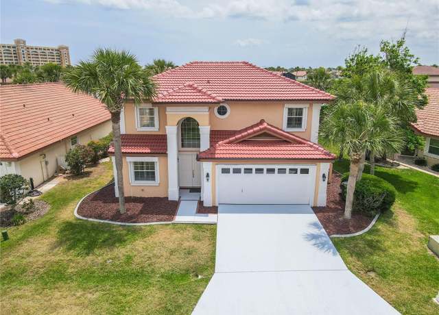 Property at 8 San Miguel Ct, Palm Coast, FL 32137, 3 beds, 2.5 baths
