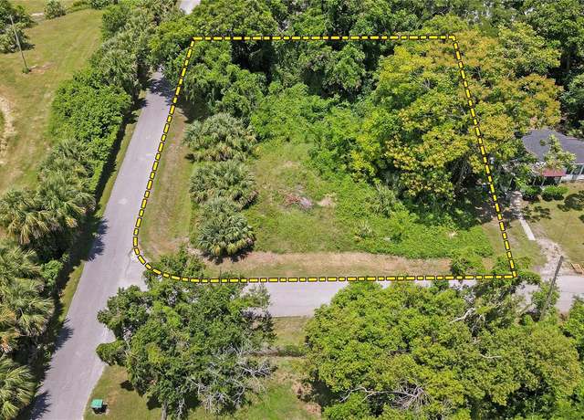 Property at 5200 1st St, Orlando, FL 32810