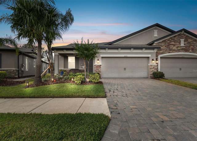 Property at 19315 Hawk Valley Dr, Tampa, FL 33647, 2 beds, 2 baths