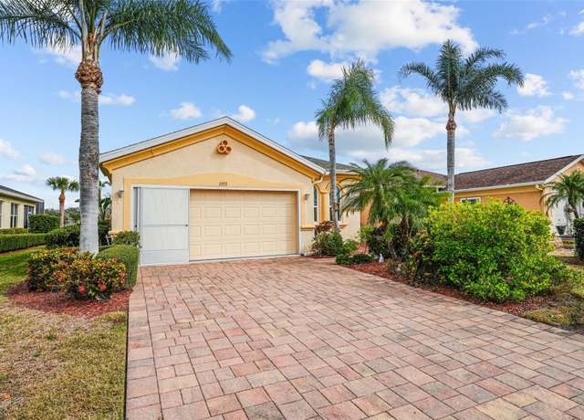 Property at 1933 Sterling Glen Ct, Sun City Center, FL 33573, 2 beds, 2 baths