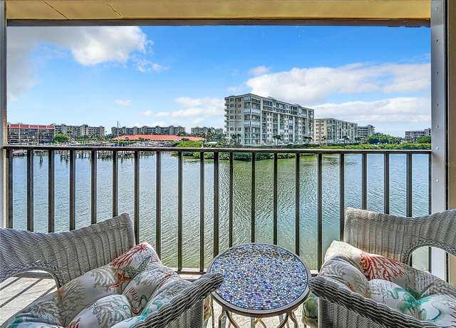 Property at 7930 Sun Island Dr S #305, South Pasadena, FL 33707, 1 bed, 1.5 baths