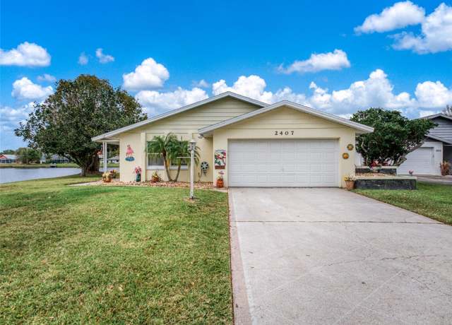 Property at 2407 Par Rd, Sebring, FL 33872, 2 beds, 2 baths