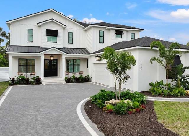 Property at 1783 Bayview Dr, Sarasota, FL 34239, 4 beds, 5 baths