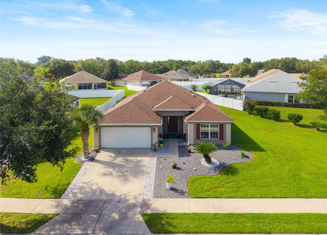 Property at 4237 SW 57th Ave, Ocala, FL 34474, 3 beds, 2 baths