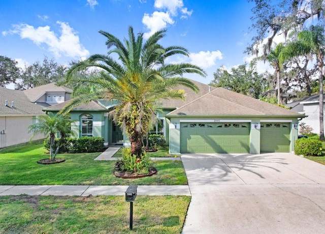 Property at 2005 Wexford Green Dr, Valrico, FL 33594, 4 beds, 3 baths