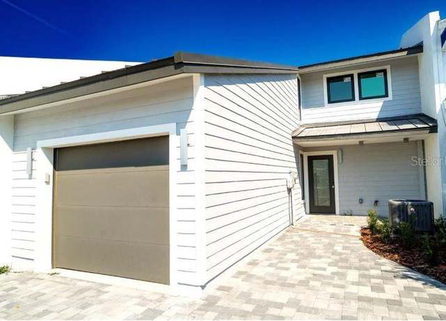 Property at 8753 Bay Pointe Dr, Tampa, FL 33615, 3 beds, 3 baths