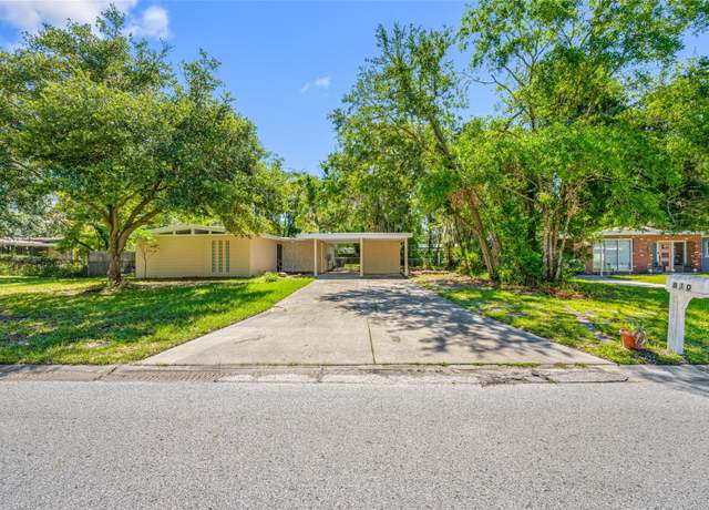 Property at 810 W River Dr, Temple Terrace, FL 33617, 3 beds, 2 baths