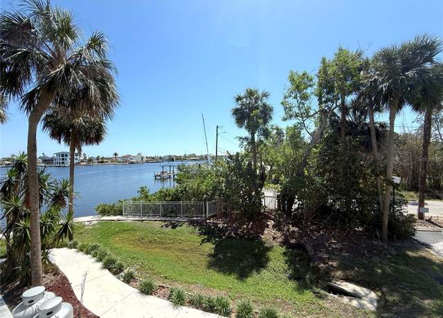 Property at 4823 Ebbtide Ln #105, Port Richey, FL 34668, 2 beds, 2 baths