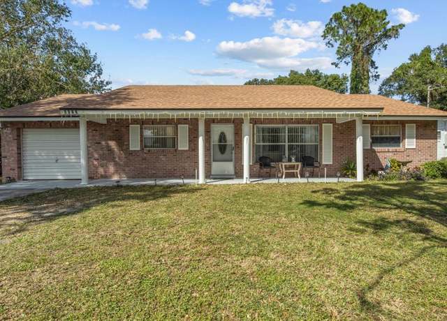 Property at 1421 Avenue G NE, Winter Haven, FL 33881, 3 beds, 2 baths