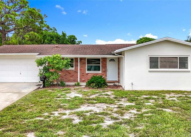 Property at 1013 55th Ter S, St Petersburg, FL 33705, 3 beds, 2 baths