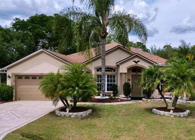 Property at 1011 Dampierre Ct, Kissimmee, FL 34759, 4 beds, 2 baths