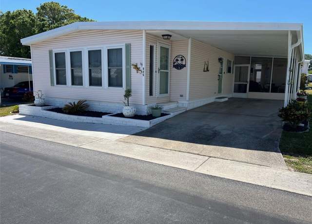 Property at 825 Coconut Palm St, Largo, FL 33778, 2 beds, 2 baths