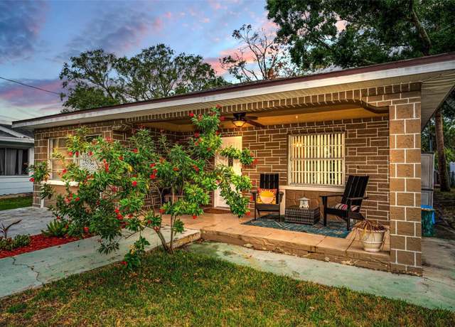 Property at 314 Bath St, Tarpon Springs, FL 34689, 3 beds, 2 baths