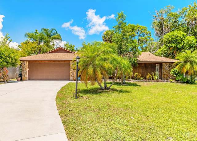 Property at 437 Woodstock Dr, Port Orange, FL 32127, 2 beds, 2 baths