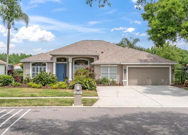 Property at 18714 Chemille Dr, Lutz, FL 33558, 4 beds, 3 baths