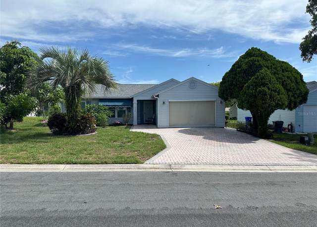 Property at 1058 Penguin Pl, Lakeland, FL 33809, 2 beds, 2 baths