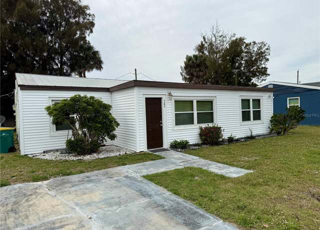 Property at 1604 Park Ave, Melbourne, FL 32901, 3 beds, 2 baths