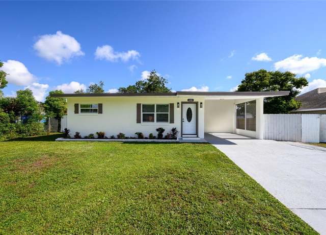 Property at 2410 11th St, St Cloud, FL 34769, 3 beds, 2 baths