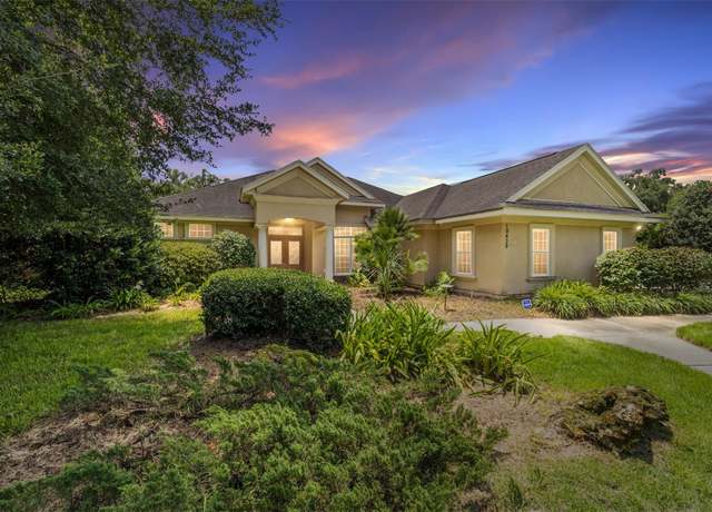 Property at 10429 SW 37th Pl, Gainesville, FL 32608, 4 beds, 3 baths