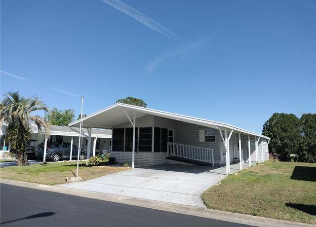 Property at 34045 Brown Byu, Wesley Chapel, FL 33543, 2 beds, 2 baths