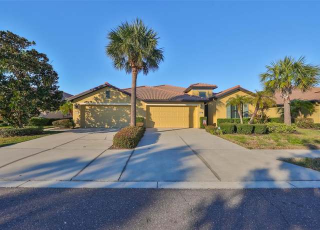 Property at 5608 Sunset Falls Dr, Apollo Beach, FL 33572, 2 beds, 2 baths