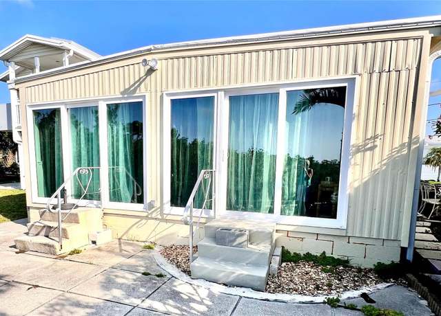 Property at 36 N Starboard Dr, Venice, FL 34285, 1 bed, 1 bath