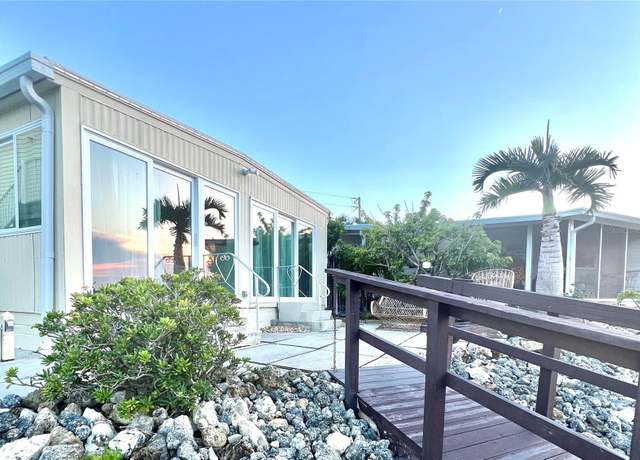 Property at 36 N Starboard Dr, Venice, FL 34285, 1 bed, 1 bath