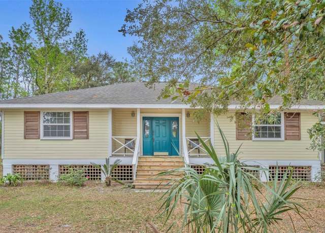 Property at 1050 Bob White Trl, Chuluota, FL 32766, 3 beds, 3 baths