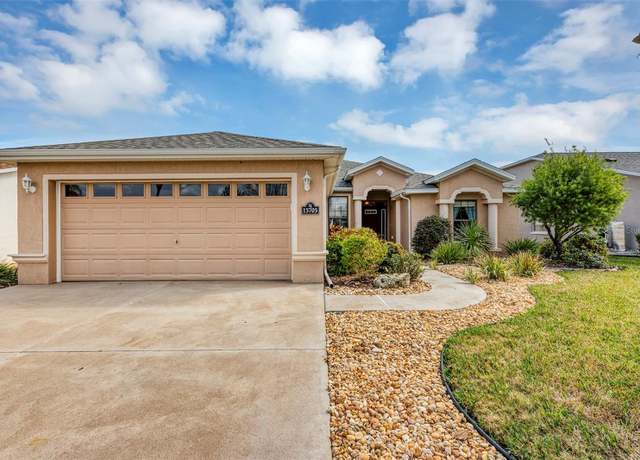 Property at 15705 SW 16th Ter, Ocala, FL 34473, 2 beds, 2 baths
