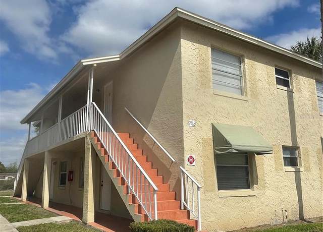 Property at 709 Michigan Ct #4, St Cloud, FL 34769, 2 beds, 1 bath