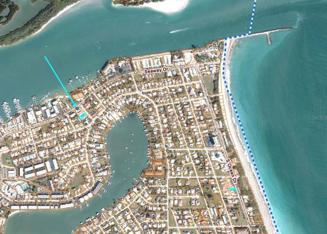 Property at 107 Desota St, Fort Pierce, FL 34949, 3 beds, 4 baths