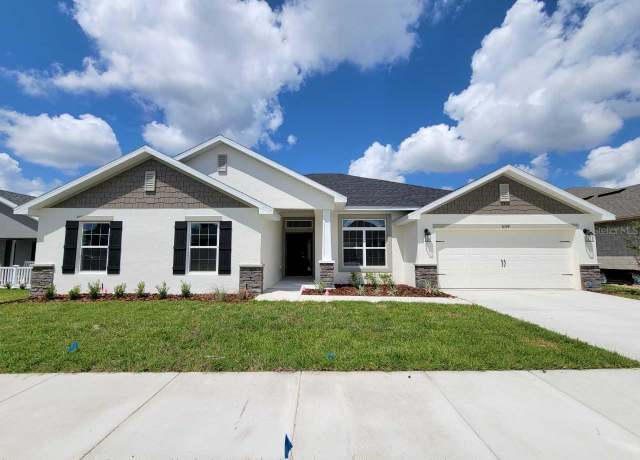 Property at 8374 SW 57th Ct, Ocala, FL 34476, 4 beds, 3 baths