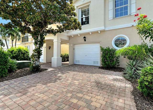 Property at 1531 Burgos Dr, Sarasota, FL 34238, 3 beds, 2.5 baths