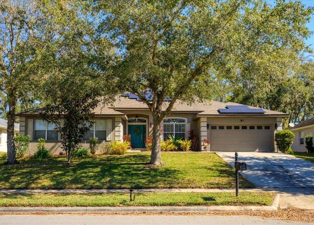 Property at 519 Hearthglen Blvd, Winter Garden, FL 34787, 4 beds, 3 baths